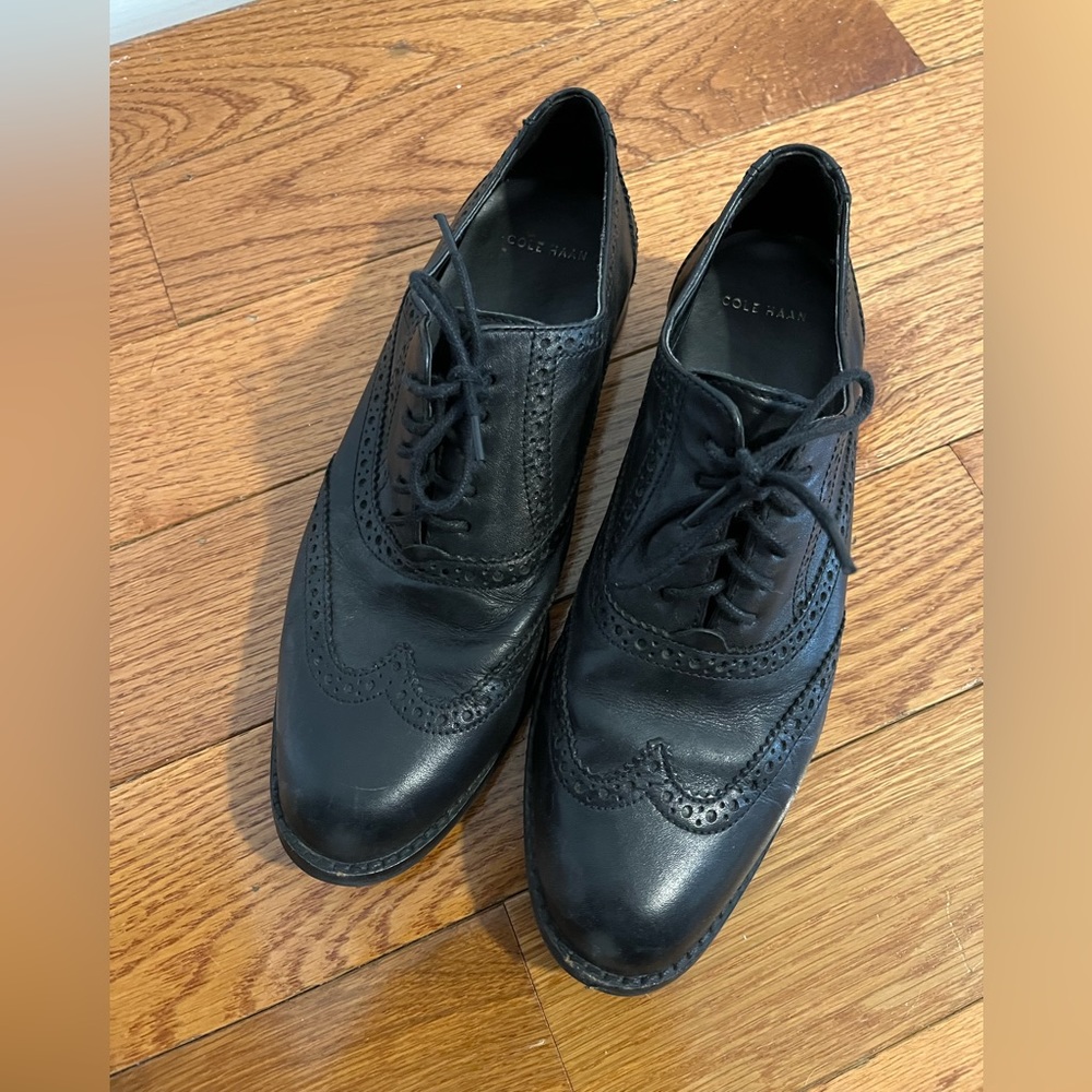 Cole Haan Black Brogue Leather Loafers - Picture 3 of 4